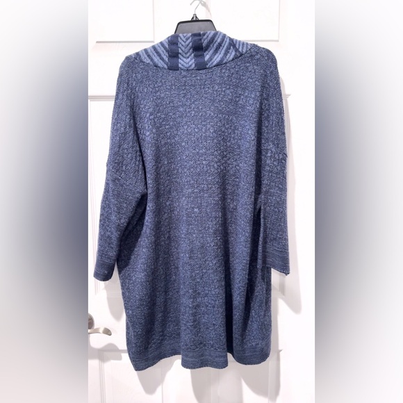 Allie & Rob Cardigan 1X - Picture 2 of 3